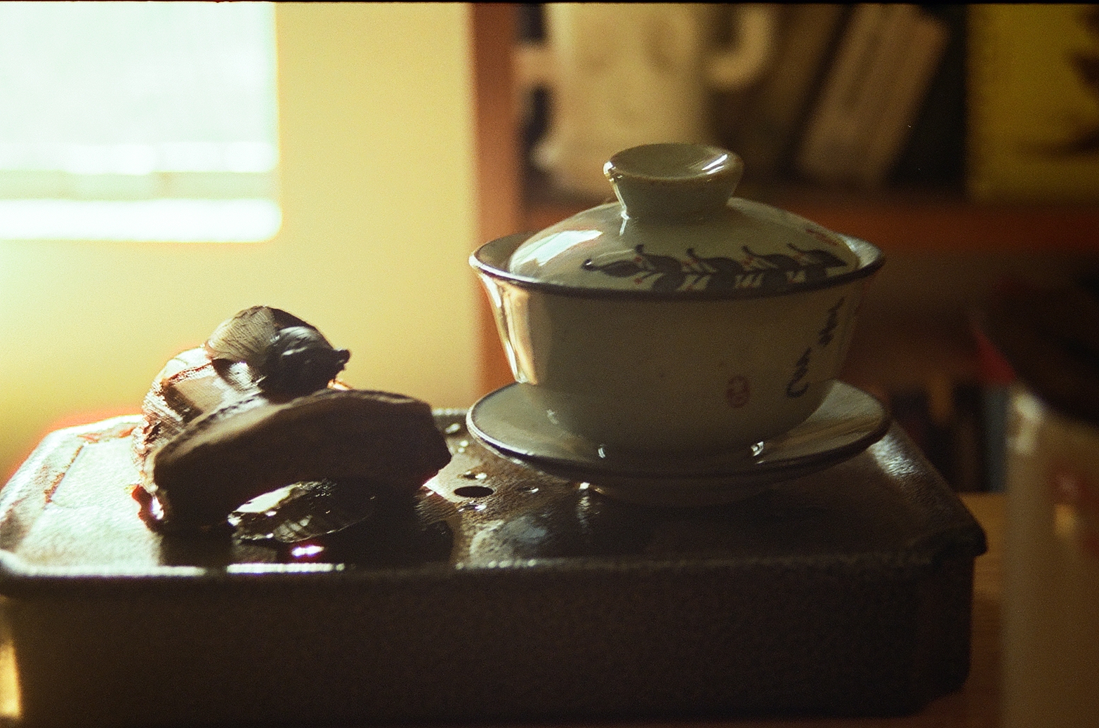 Tea set with a tea pet in the shape of a cicada
